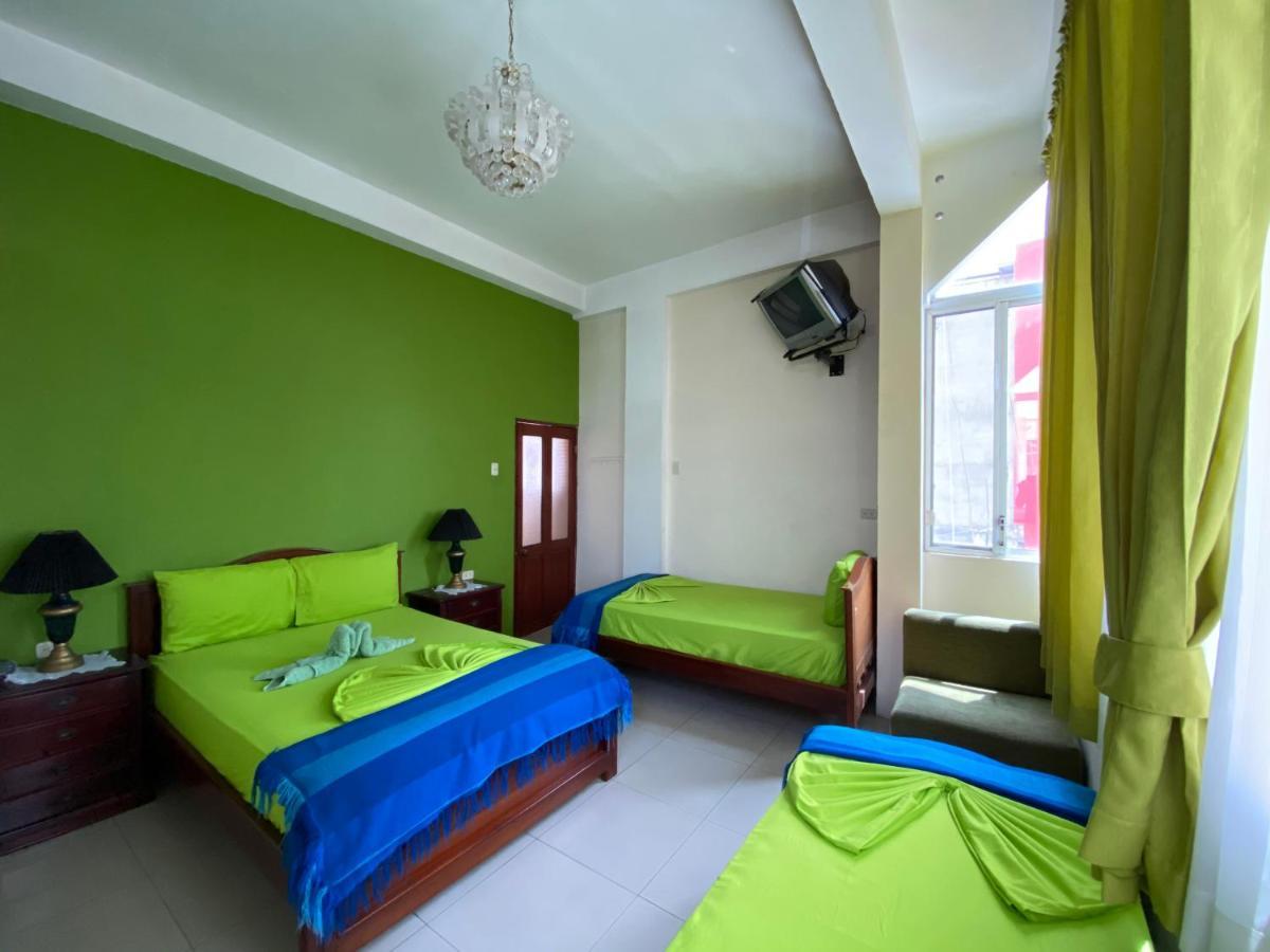 Hostal Puerto Azul Manta Luaran gambar
