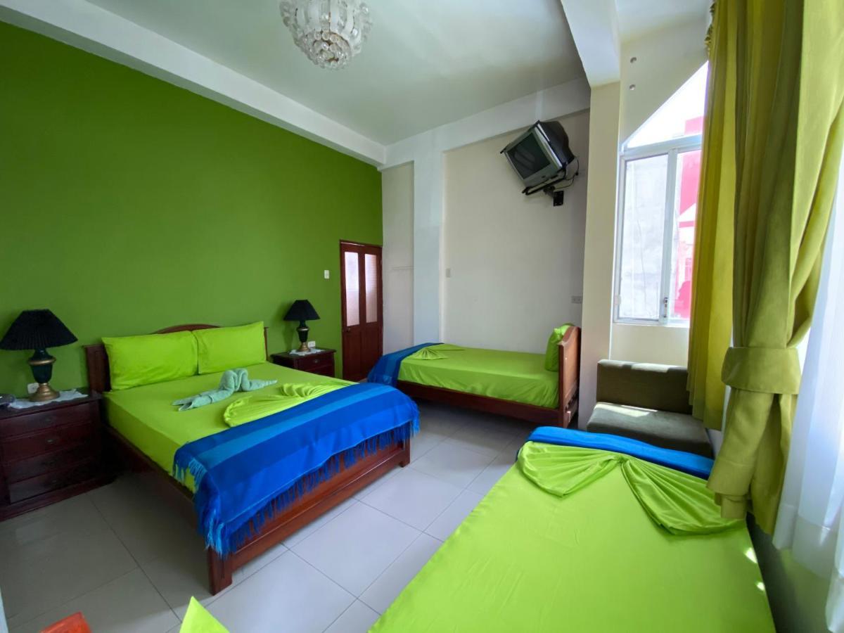 Hostal Puerto Azul Manta Luaran gambar